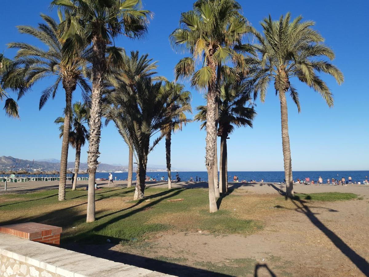 Apartamento Eursu Playa Málaga Exteriör bild